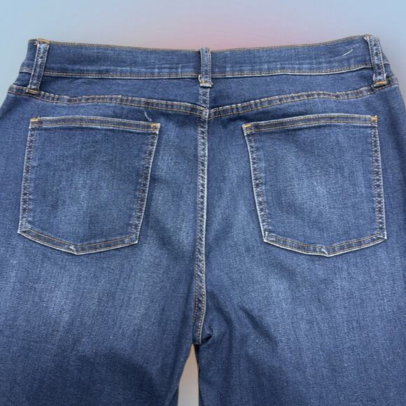 GAP Women’s 30 GIRLFRIEND Blue Jeans - Picture 3 of 4